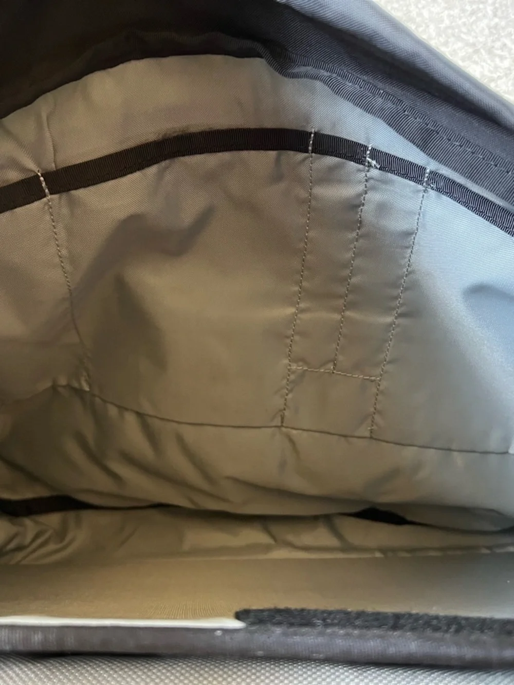 Spire Mojo Green and Black 17”Laptop Bag